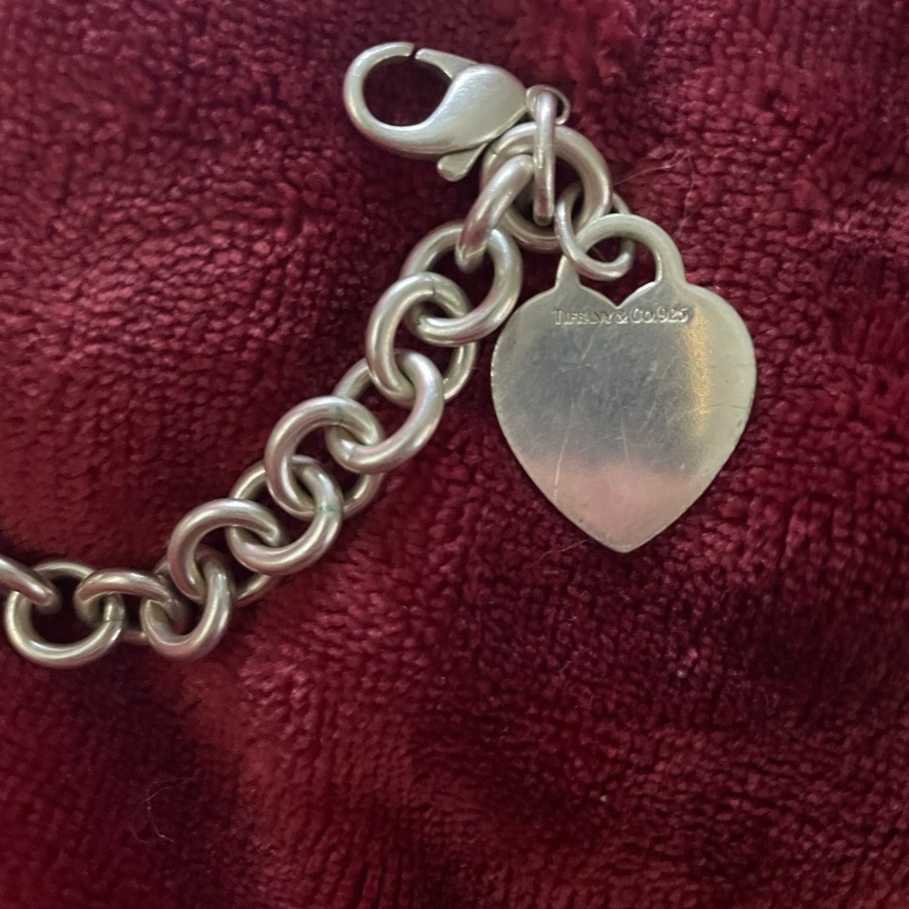 Vintage Tiffany & Co large link 7 inch bracelet. Stamped .925 in good condition - Picture 4 of 4